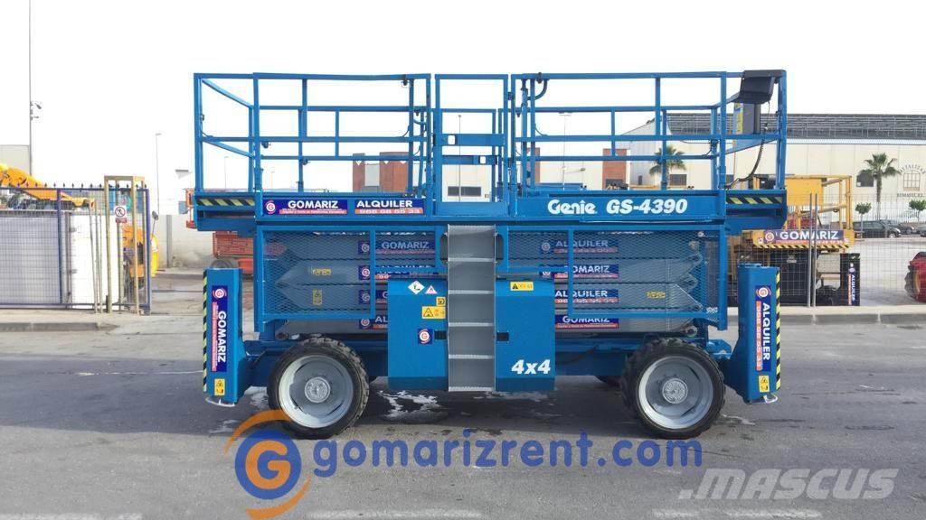 Genie GS 4390 Scissor lifts