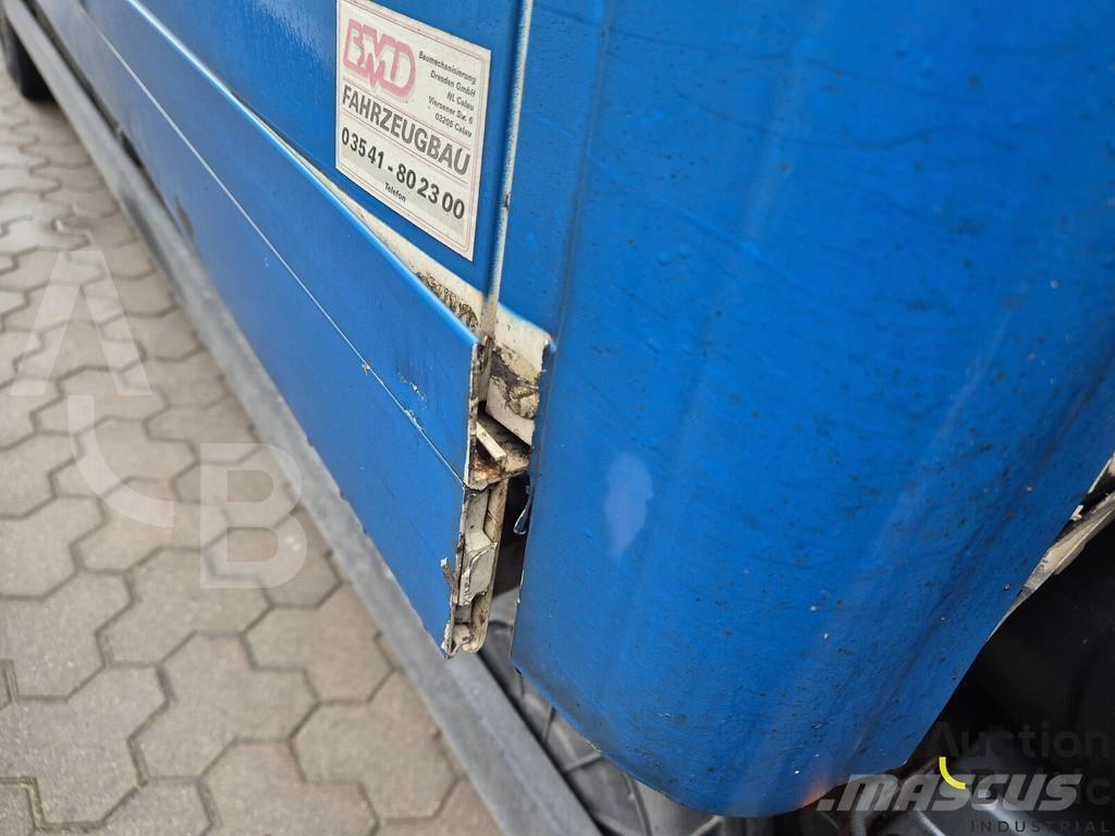 MAN TGL12.220 BL Box body trucks