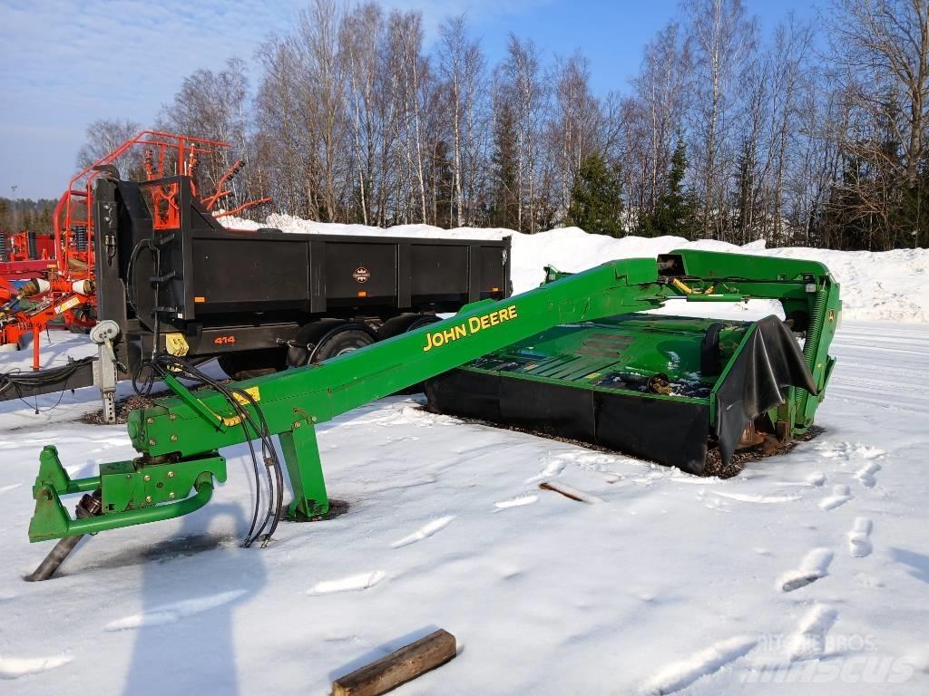 John Deere 735 Mower-conditioners