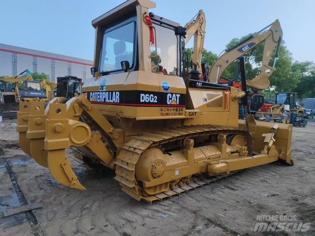 CAT D6G2 Crawler excavators