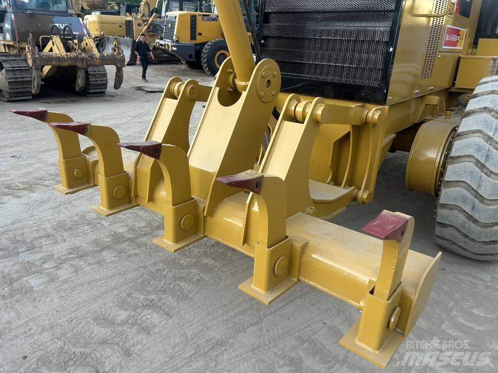 CAT 140 H Graders