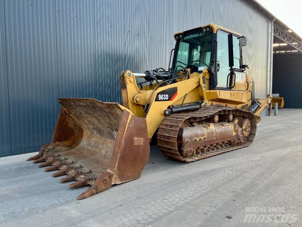 CAT 963D Crawler loaders