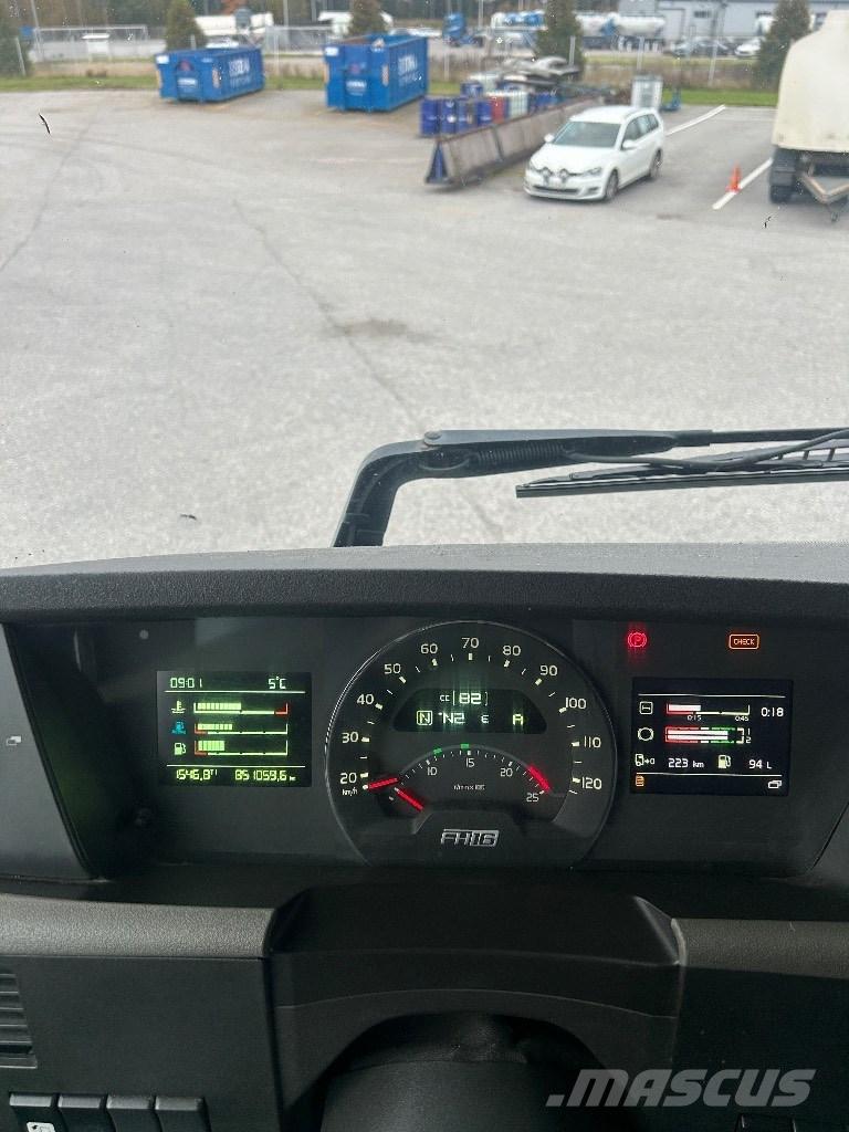 Volvo FH16 650 Euro6 Hook lift trucks