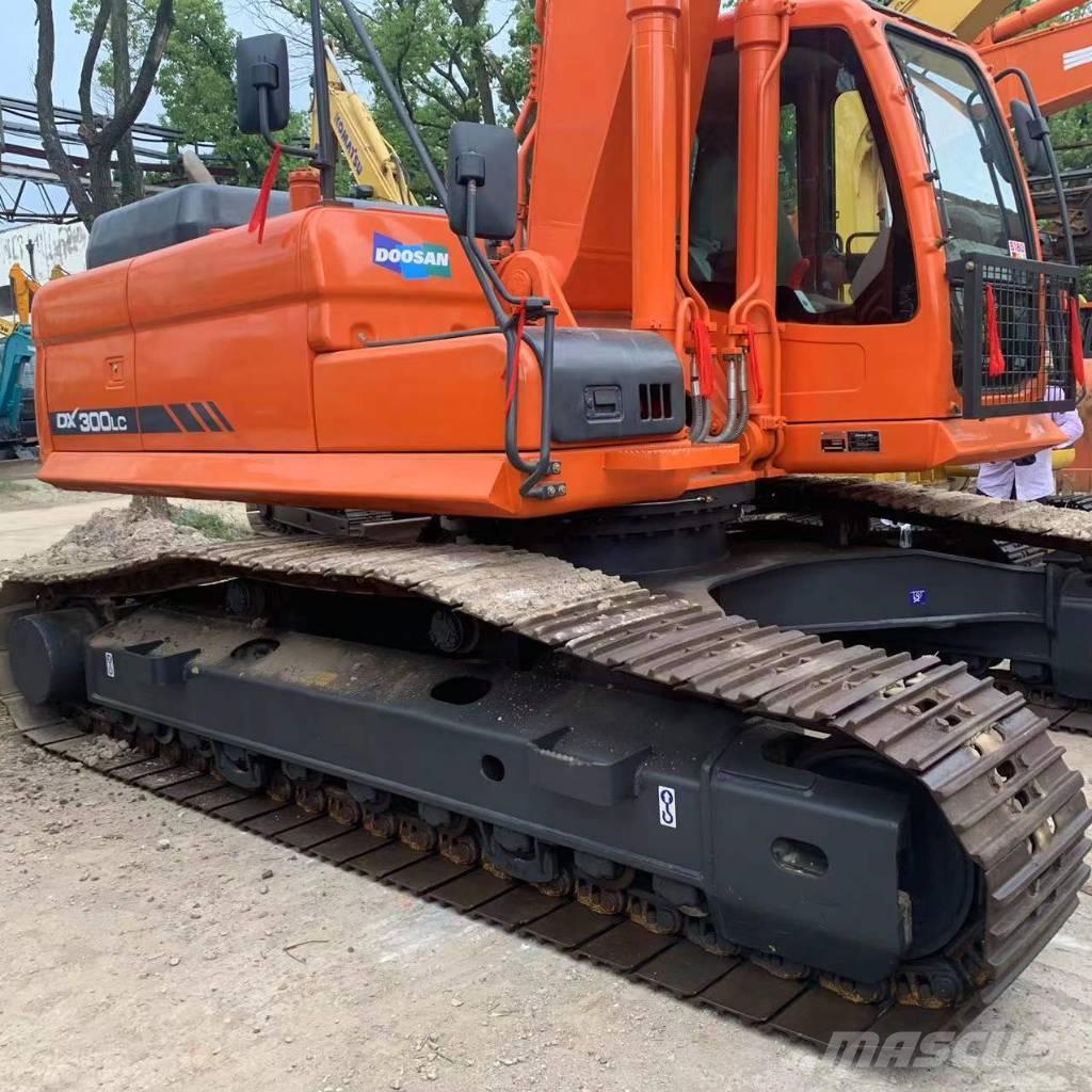 Doosan dx300 Crawler excavators
