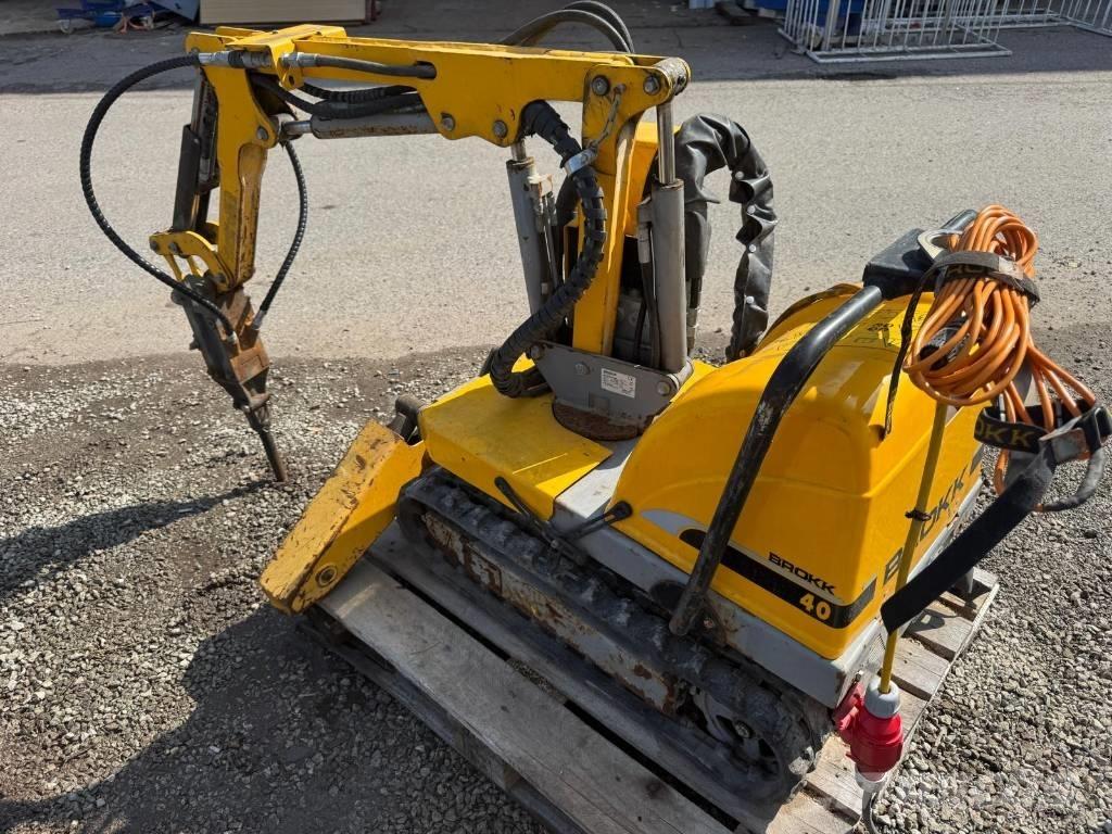 Brokk 40 Demolition excavators