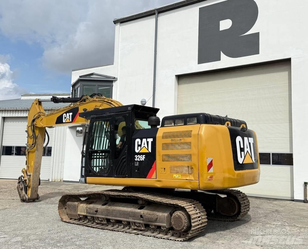 CAT 326F LN Crawler excavators