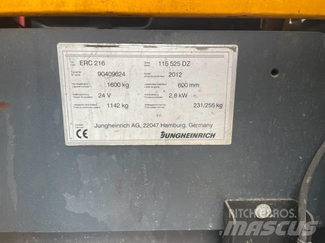 Jungheinrich ERC 216 Self propelled stackers