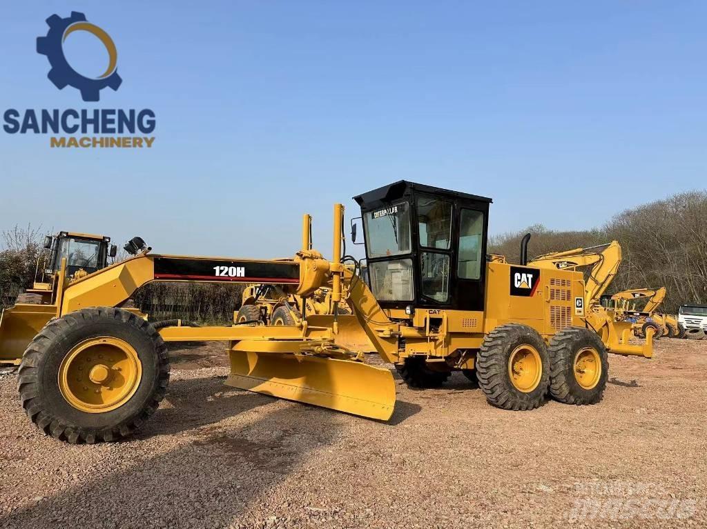 CAT 120 H Graders