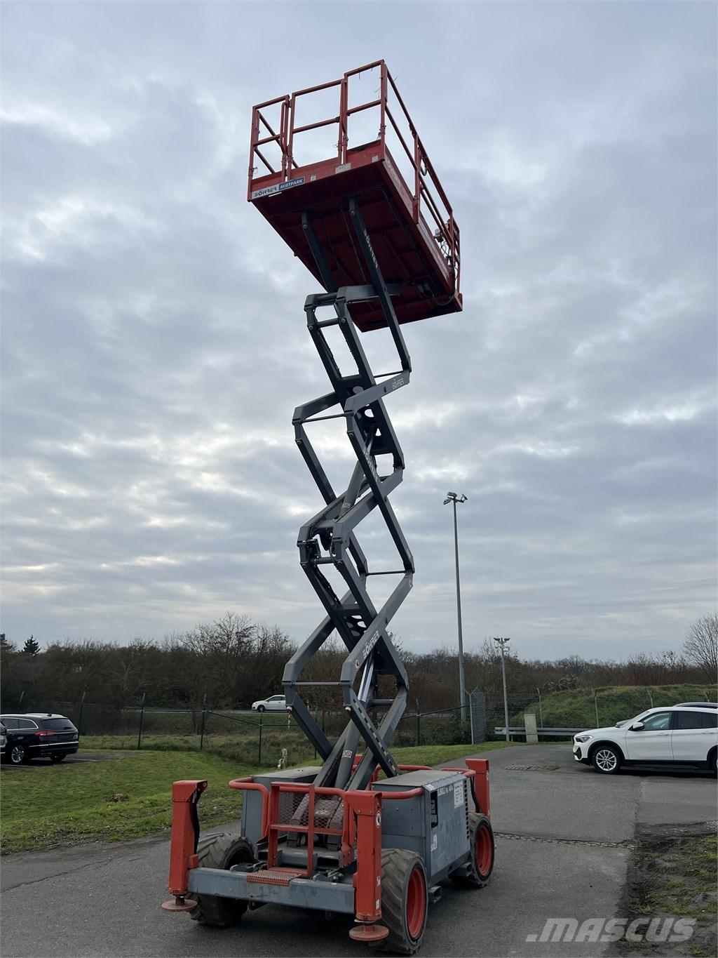 SkyJack SJ 6832 RT Scissor lifts