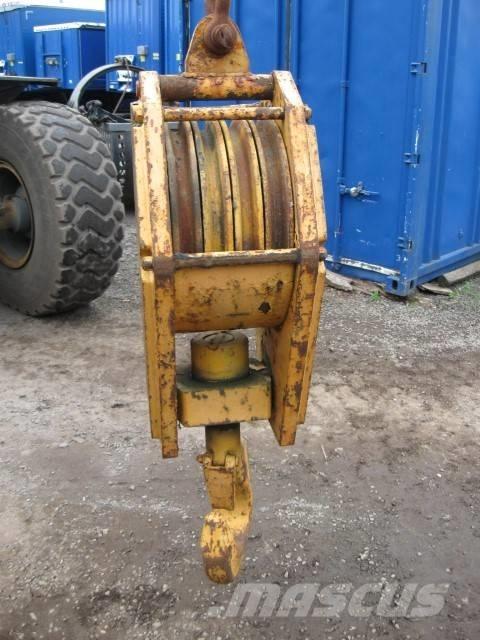 Hitachi Hookblock Other components