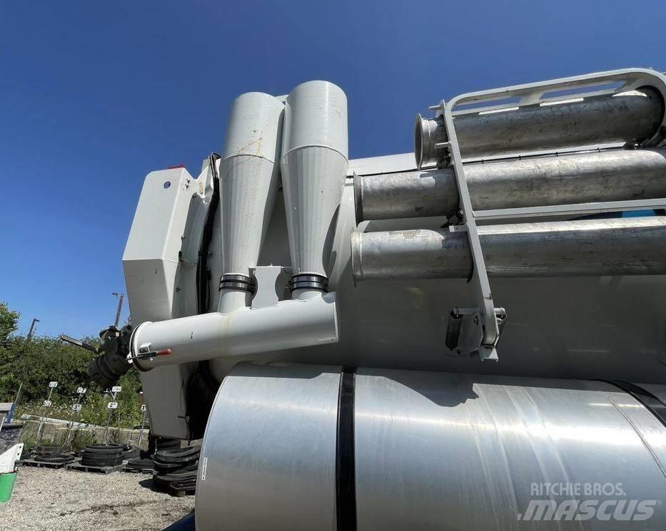 Vactor 2100 PLUS Combi / vacuum trucks