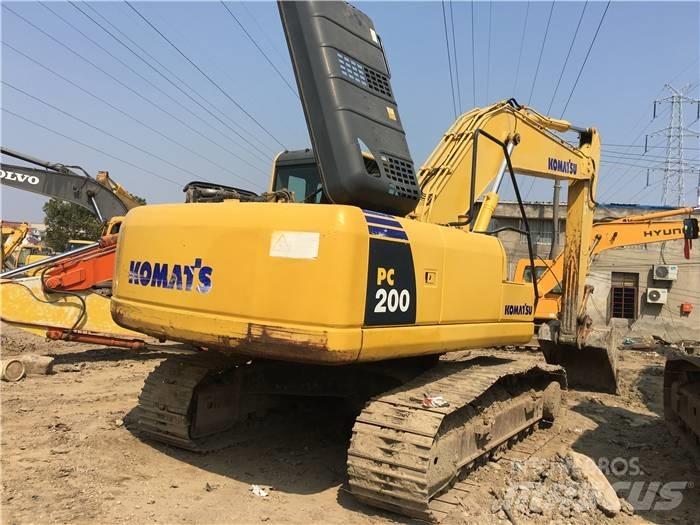 Komatsu PC 200-8 Crawler excavators