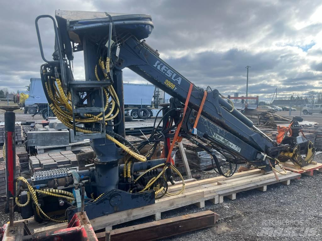Kesla 2009 T Knuckleboom loaders
