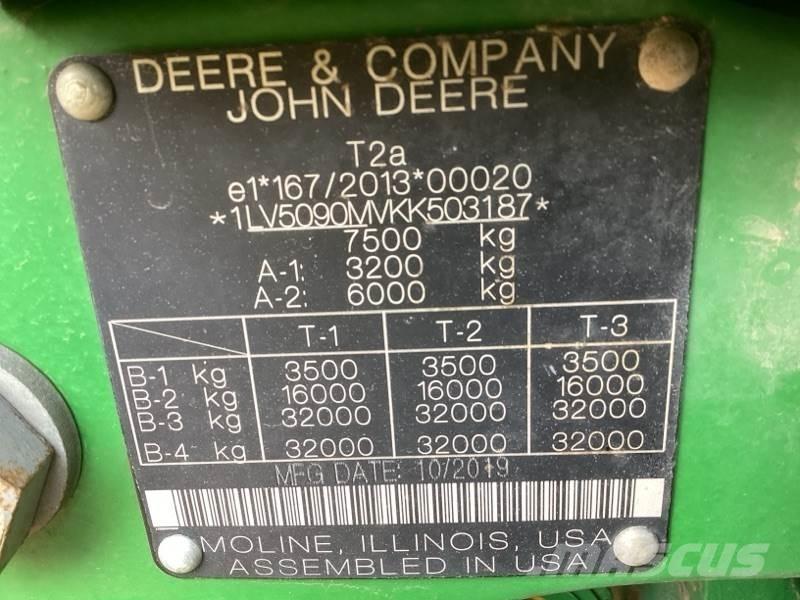 John Deere 5090M Tractors