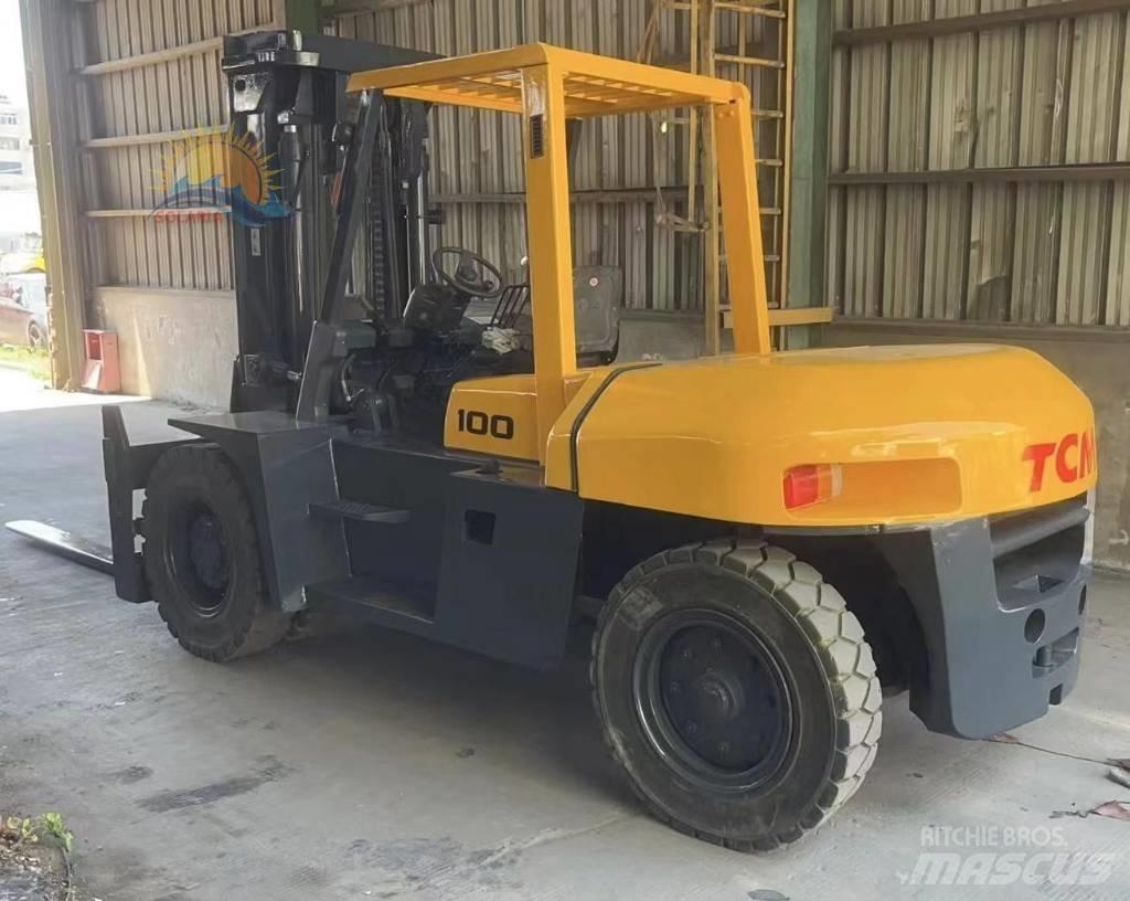 TCM 100 Reach trucks