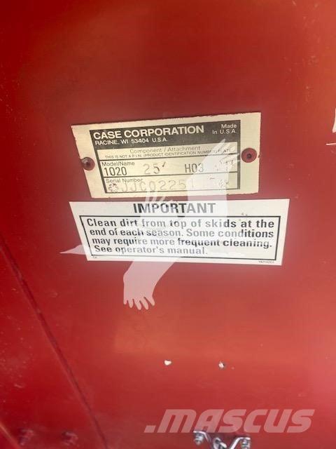 Case IH 1020 Combine harvester heads