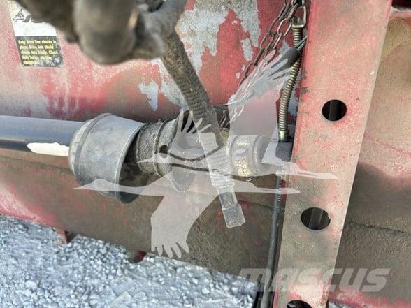 Case IH 1020 Combine harvester heads