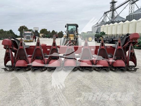 Case IH 3408 Combine harvester heads