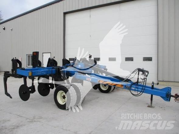 DMI 2500 Other tillage machines and accessories