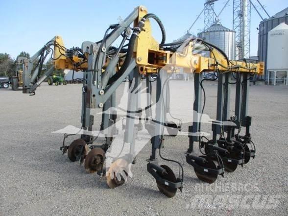 Hagie NTB16 Mineral spreaders