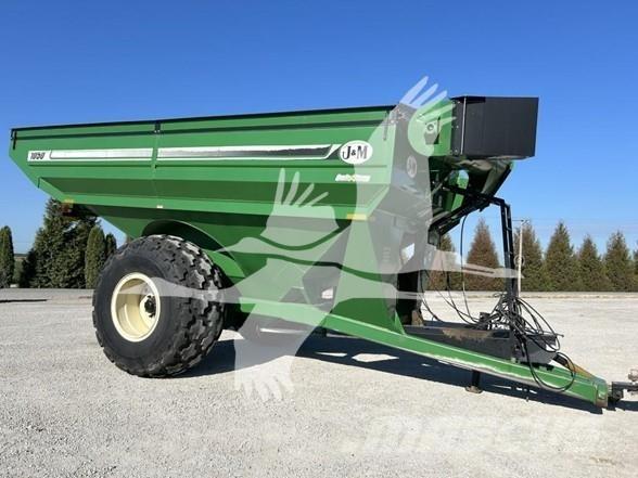 J&M 1050-20D Grain / Silage Trailers