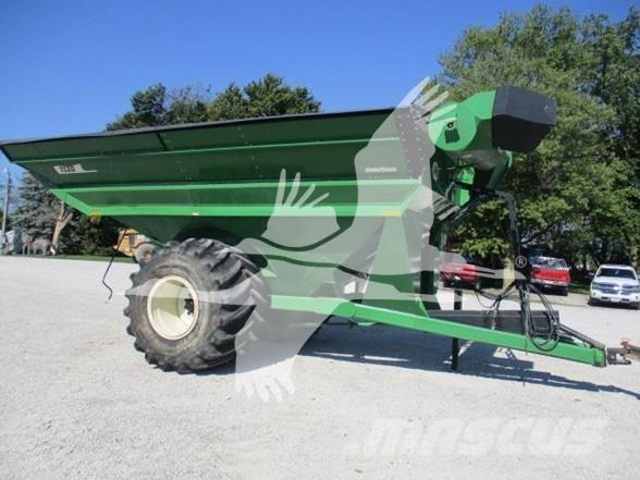 J&M 1130-20S Grain / Silage Trailers