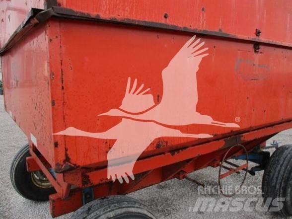 Killbros 400 Grain / Silage Trailers