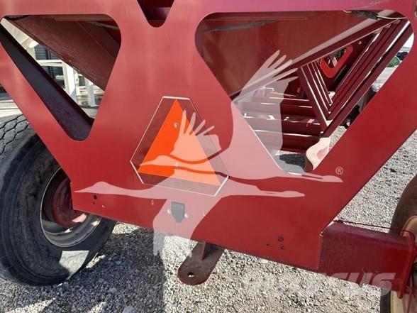 Parker 605 Grain / Silage Trailers