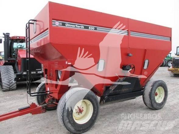 UNVERFERTH 530 Grain / Silage Trailers