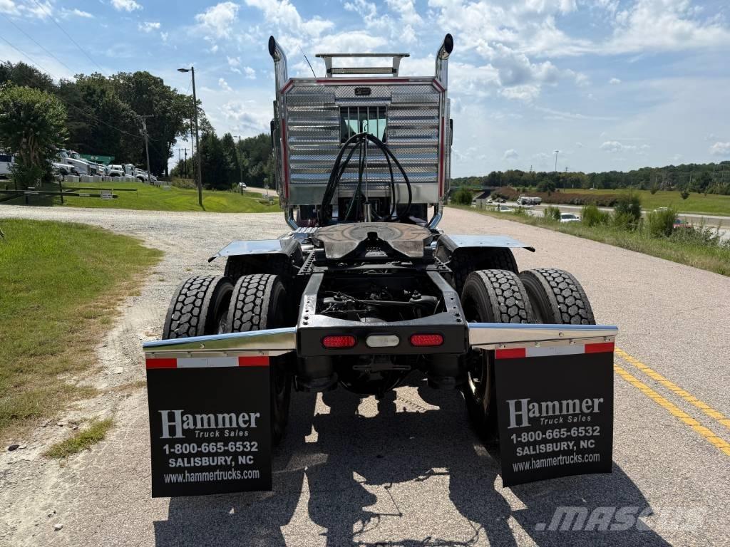 Peterbilt 389 Tractor Units