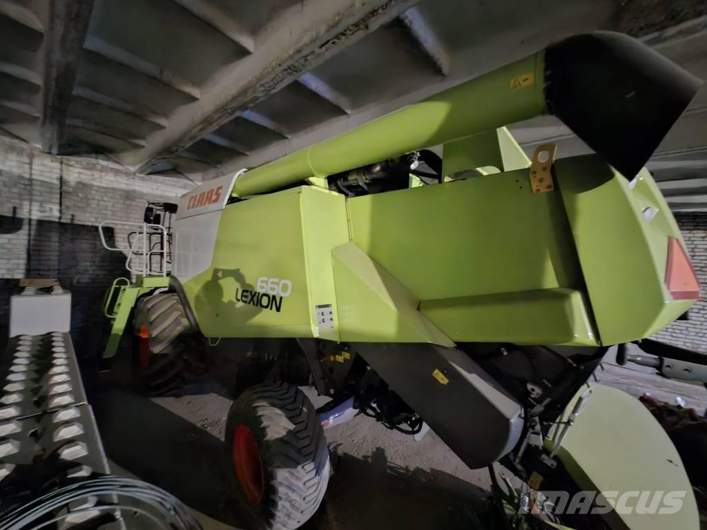 CLAAS Lexion 660 Combine harvesters