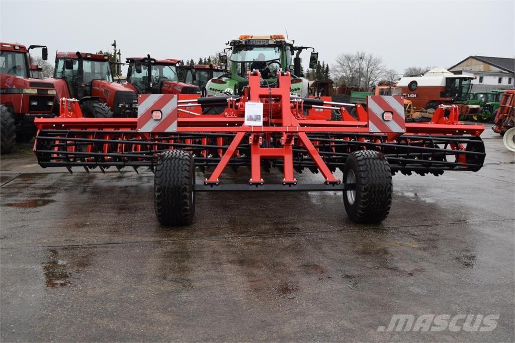  Lancer PHF 600 Disc harrows
