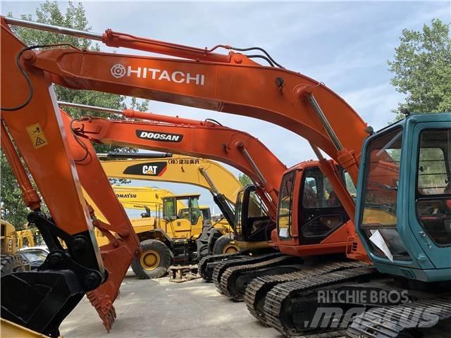Hitachi EX200-3 Crawler excavators