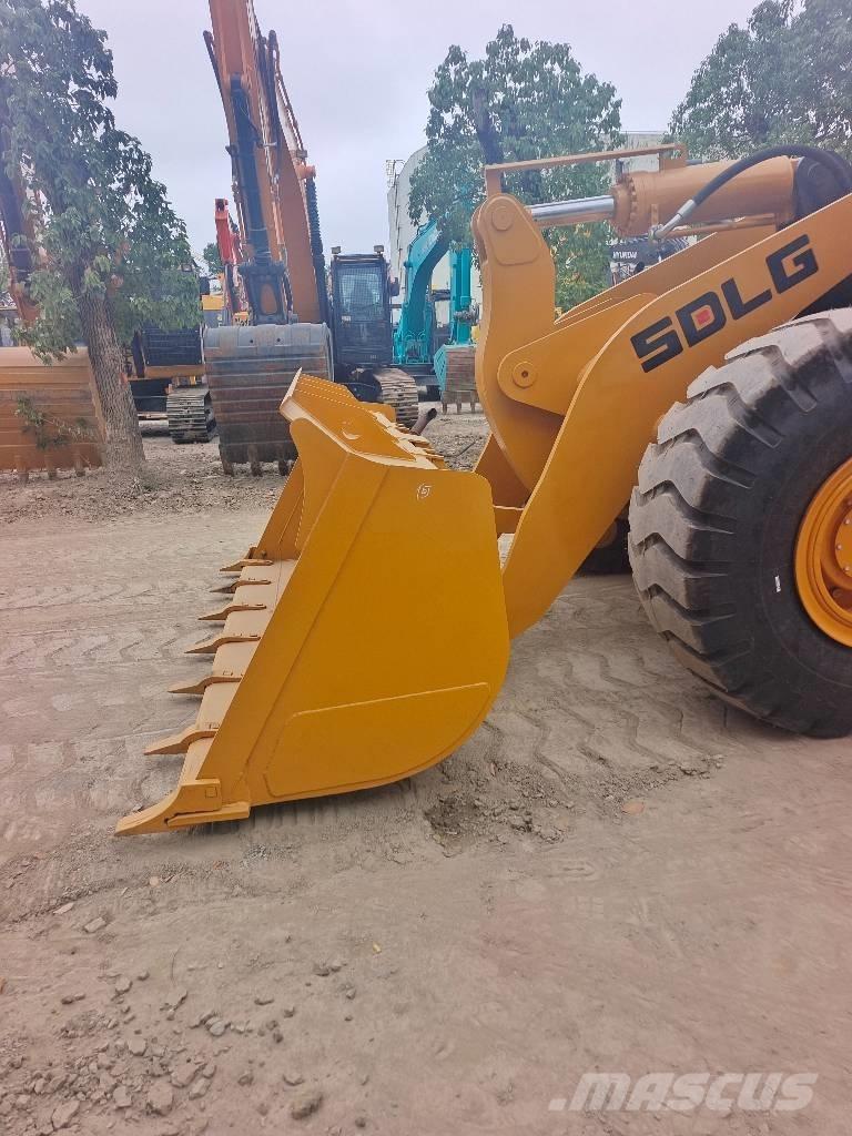SDLG LG 956 L Wheel loaders