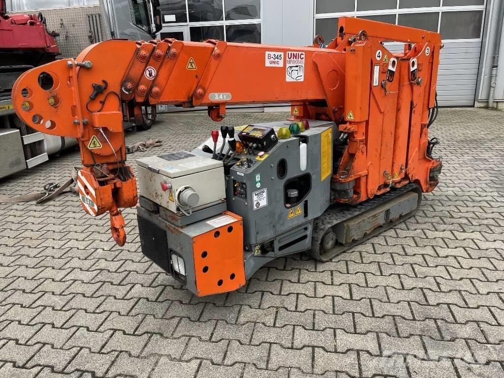 Unic B 345 Tracked cranes