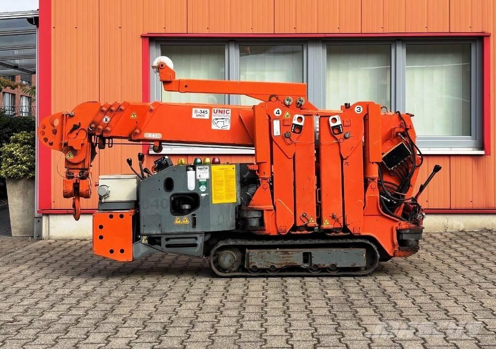 Unic B 345 Tracked cranes