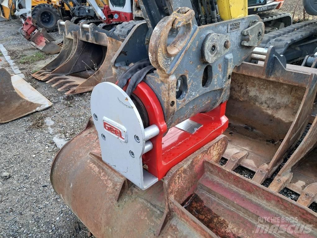 Neuson 8003 Midi excavators  7t - 12t