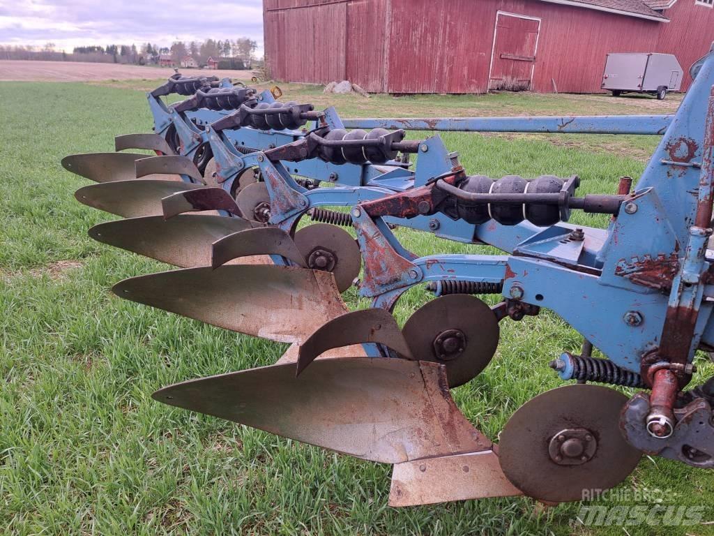 Överum C 487 Conventional ploughs