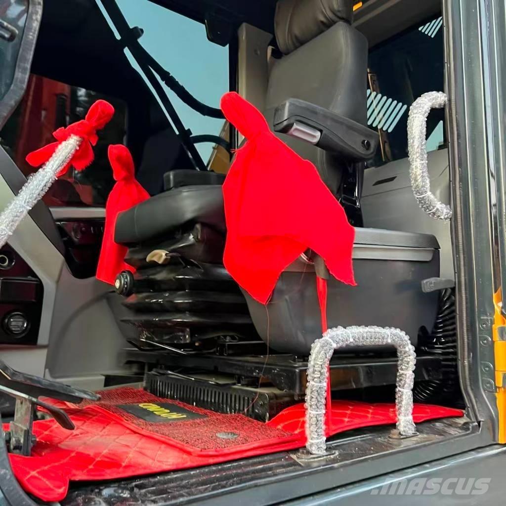 Hyundai R220LC-9S Midi excavators  7t - 12t