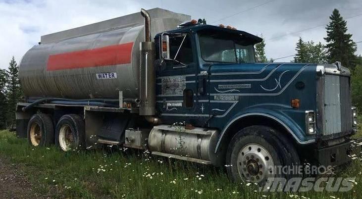 International EAGLE Water tankers