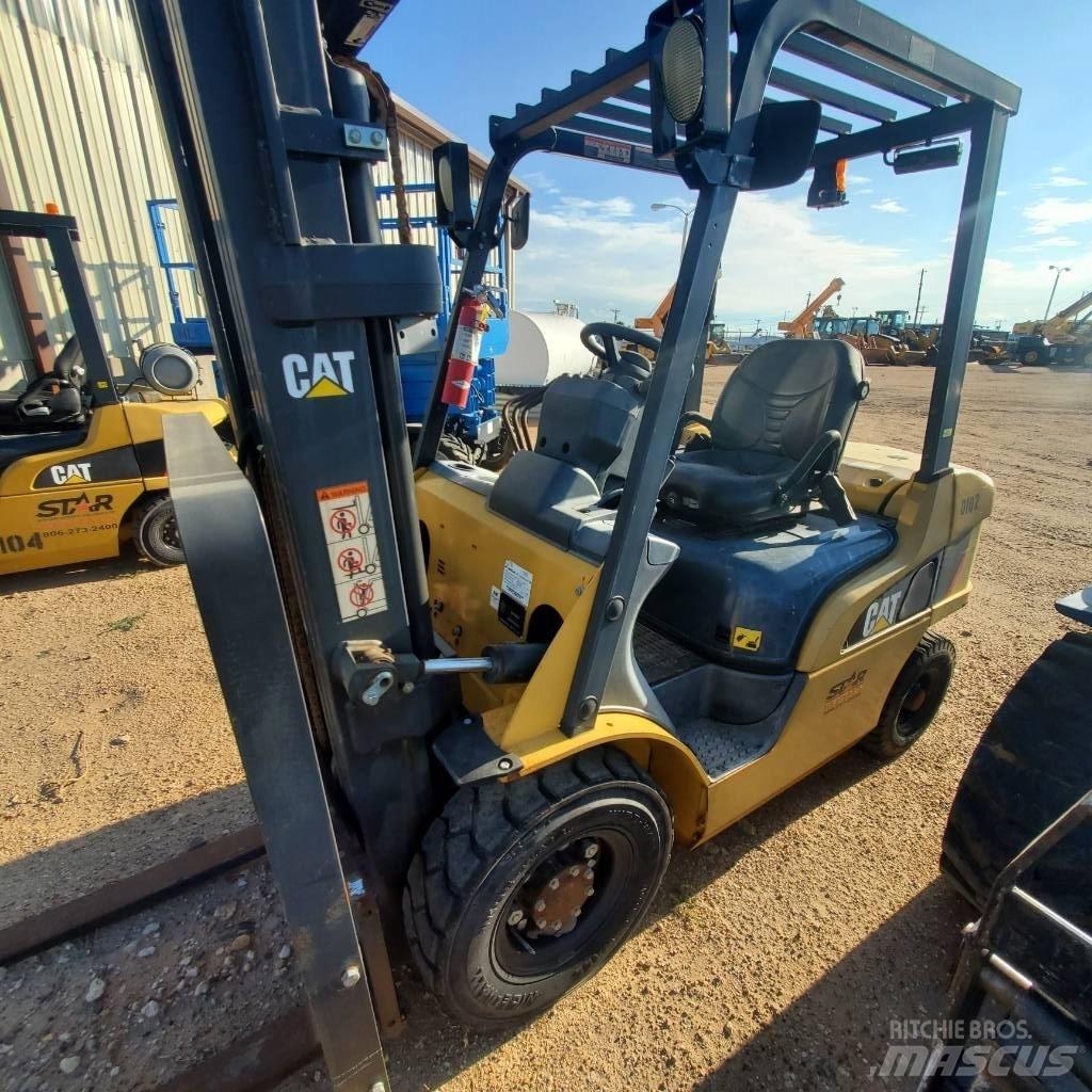 CAT DP 25 N Forklift trucks - others