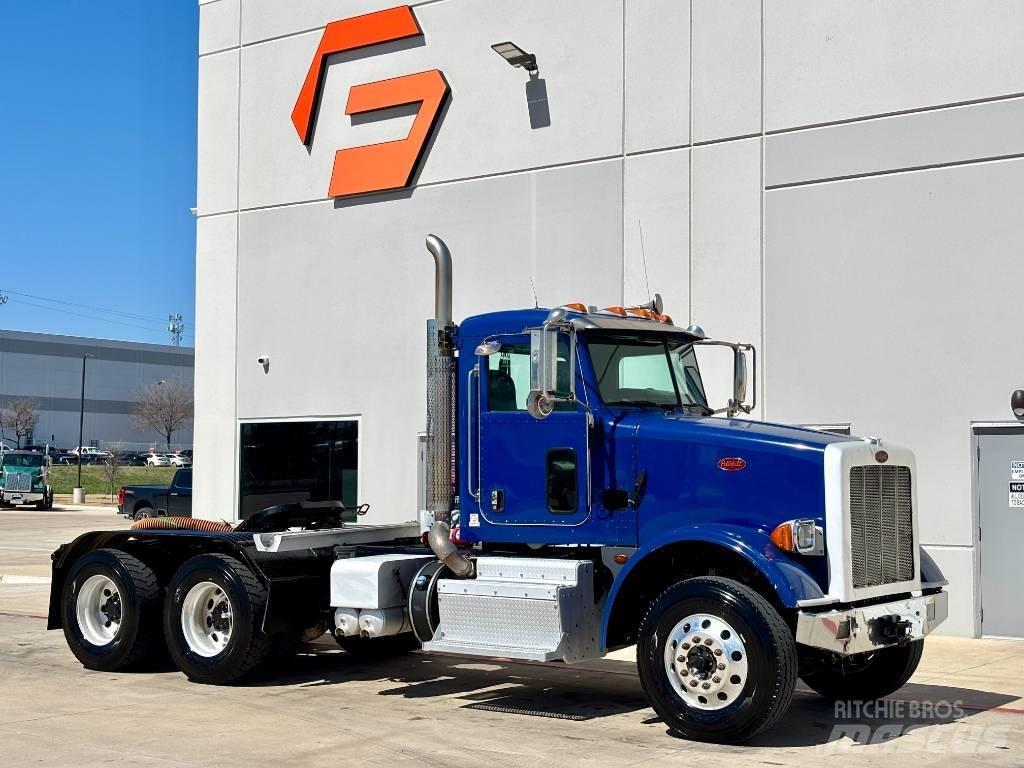 Peterbilt 365 Tractor Units