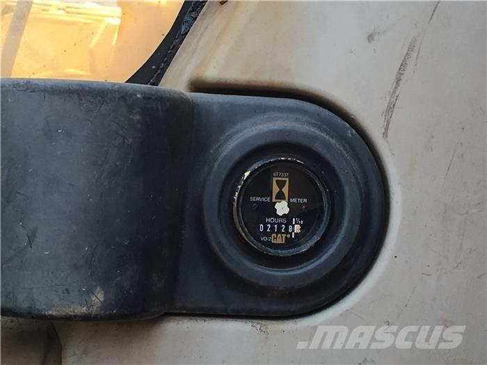 CAT 320 C L Crawler excavators
