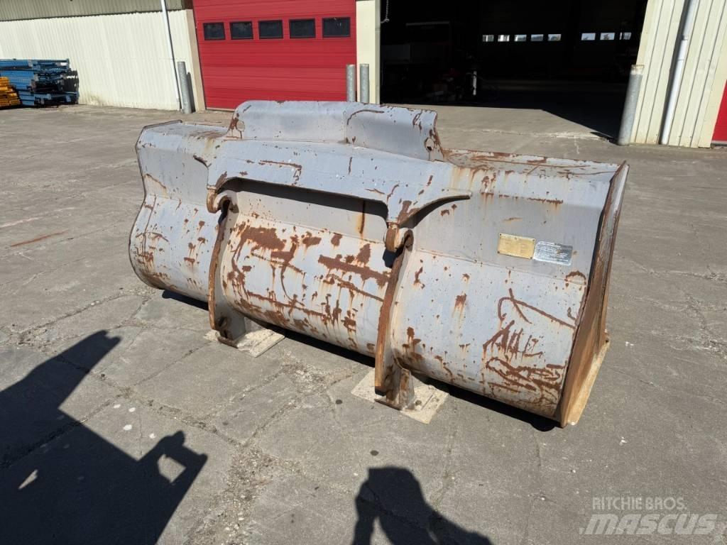 CASE 621 D Wheel loaders