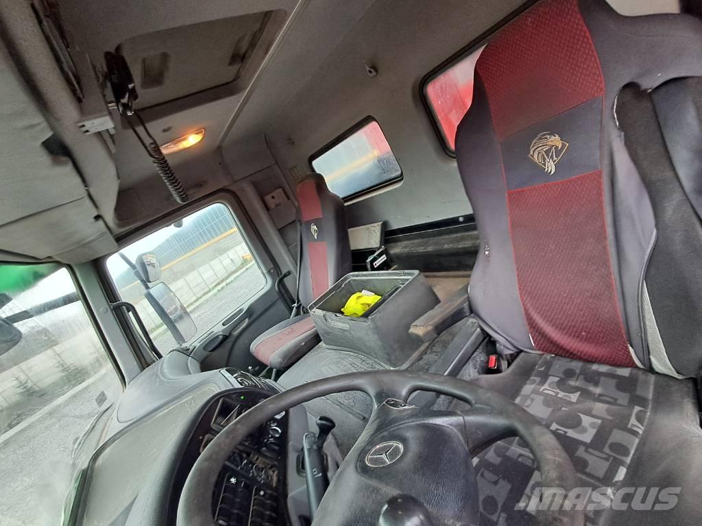 Mercedes-Benz 4144 K Tipper trucks