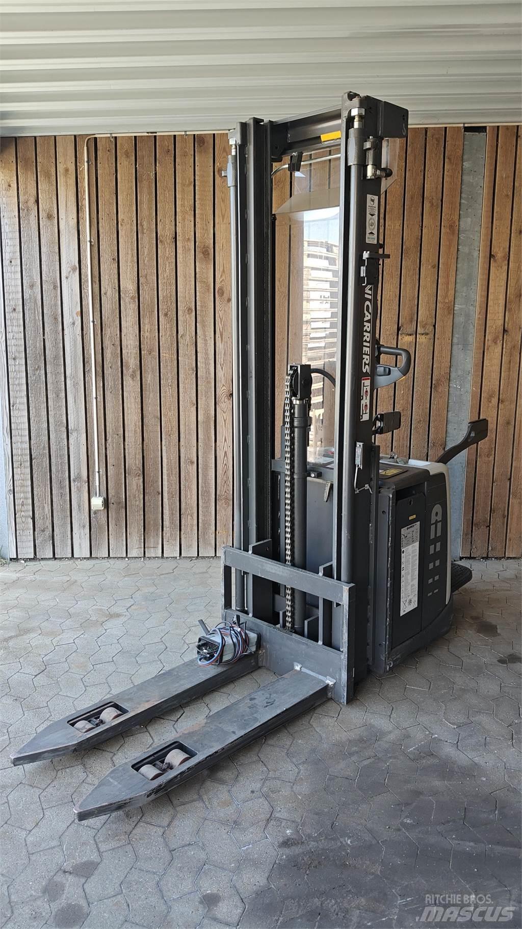 Atlet PSP160 Low lifter with platform