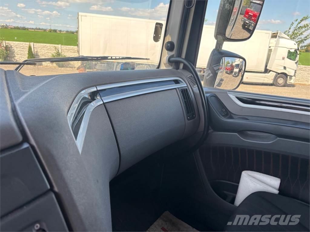 DAF XF 480 FT Tractor Units