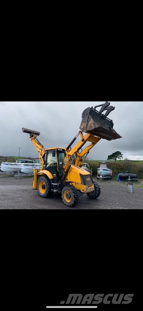 JCB 3 CX Backhoe loaders