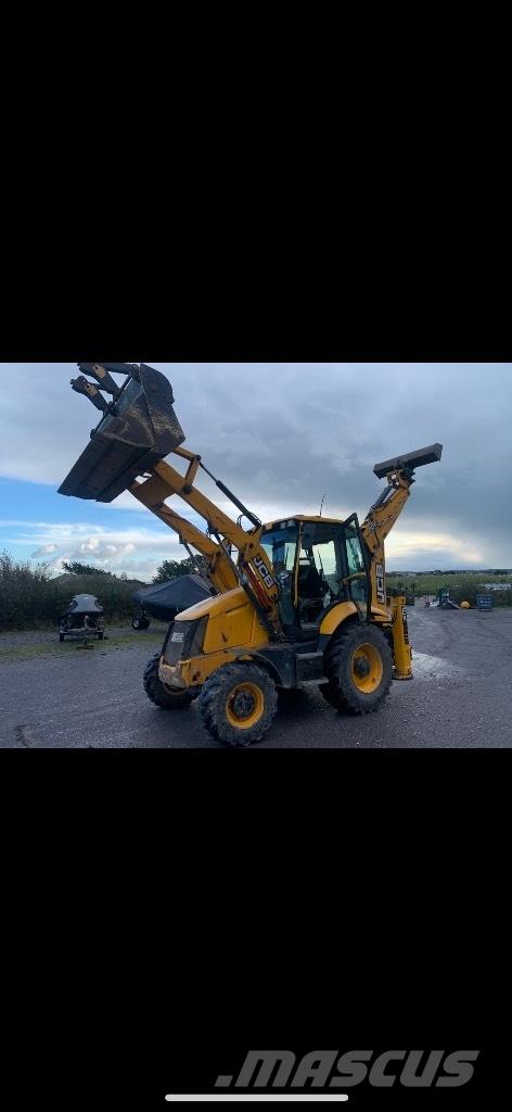 JCB 3 CX Backhoe loaders