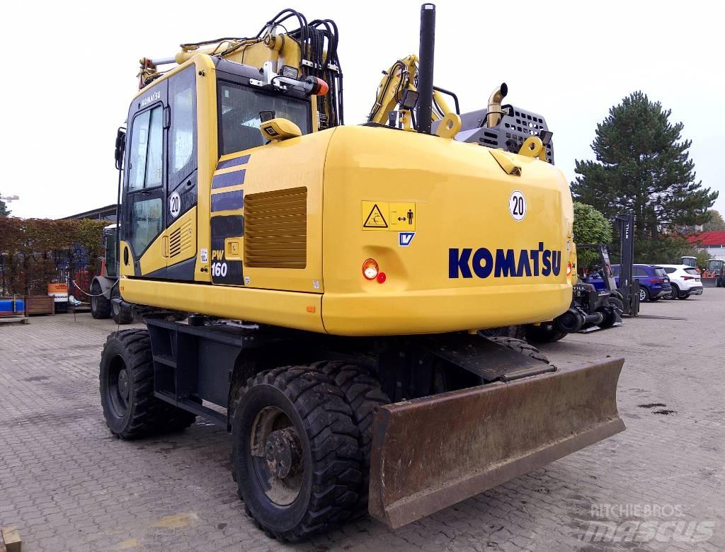 Komatsu PW160-11 Wheeled excavators
